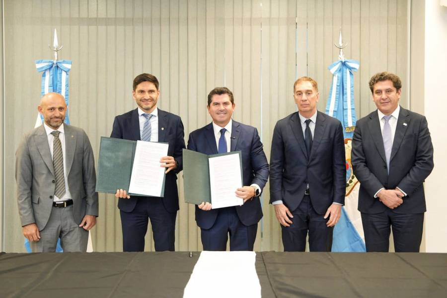 Pullaro firmó un convenio con San Juan y busca posicionar a Santa Fe como socio industrial del boom minero argentino
