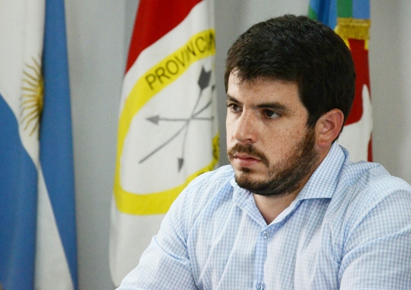 Chiarella cargó contra Adorni: “O hay sobresueldos o están robando”