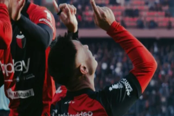 El gol más emotivo de Lértora en Colón