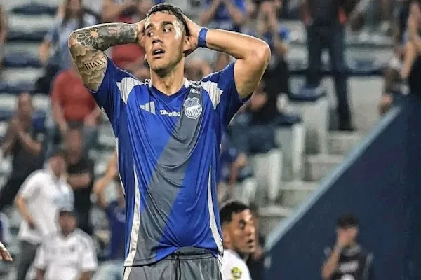 Millonaria demanda de Colón contra José Neris en la FIFA