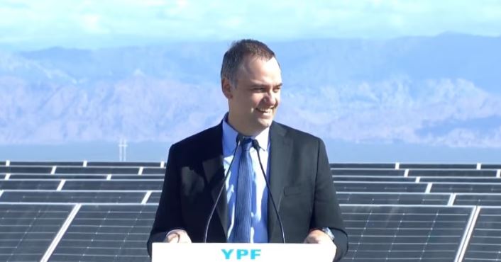 Adorni inauguró en Mendoza un parque fotovoltaico, el primer proyecto realizado bajo el RIGI