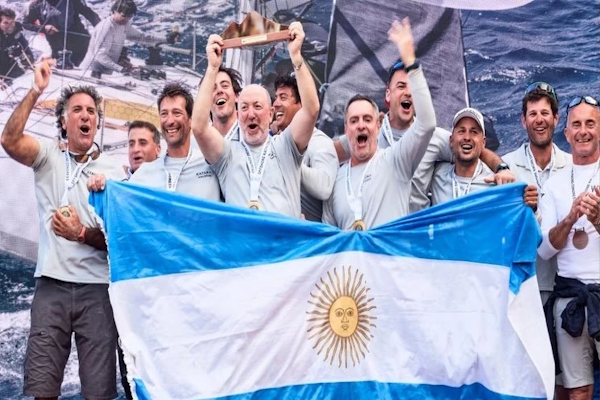 Yachting: el barco argentino Katara es campeón en Italia