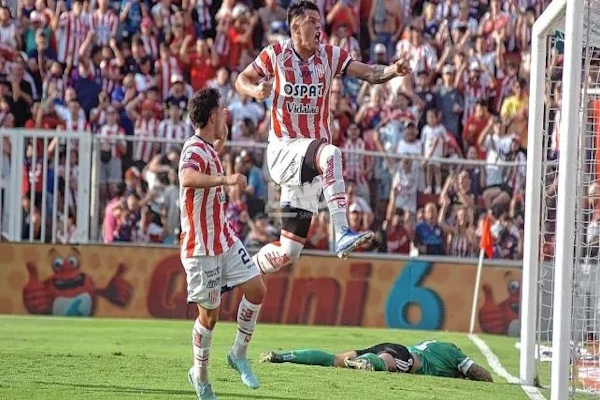 Apertura: Unión, el equipo más difícil de la fase regular