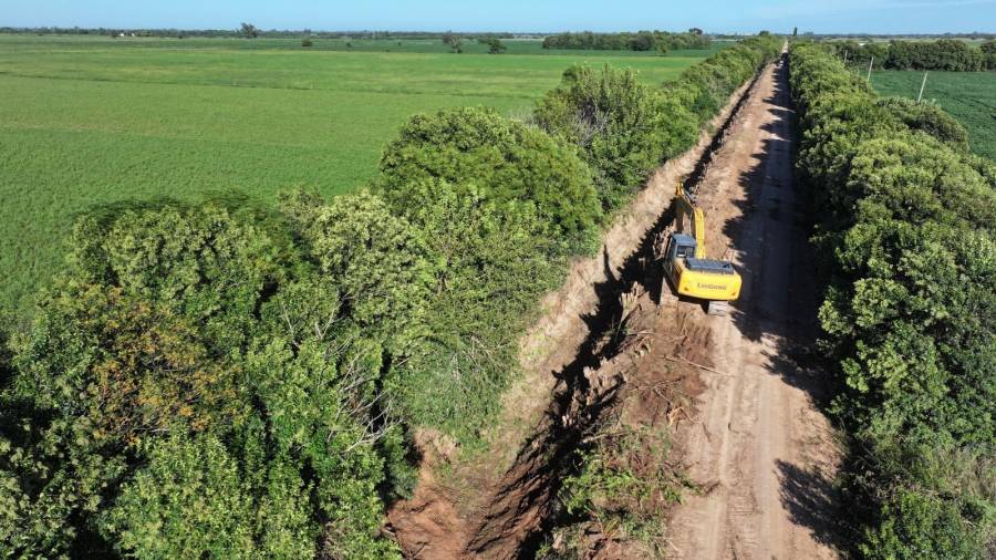 Licitan la limpieza de canales troncales en zona centro de la provincia