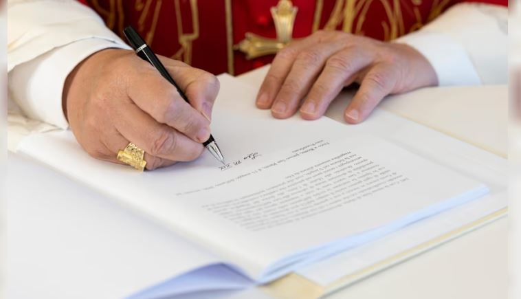 La primera encíclica del papa León XIV alerta contra la IA