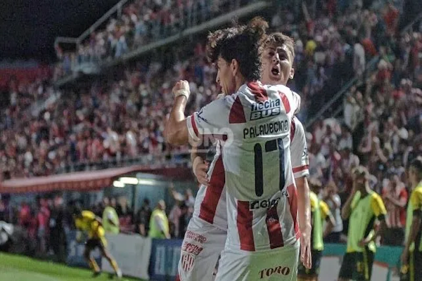 Unión buscará retener a Nicolás Palavecino