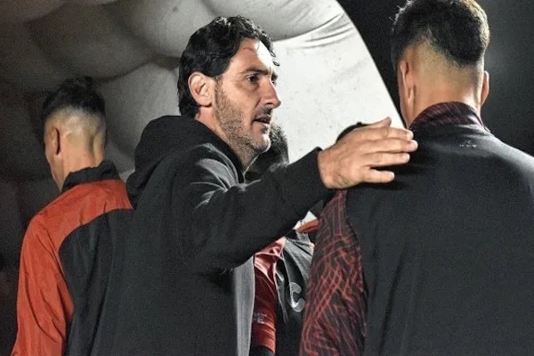 Colón ya gestiona para cambiarle la cara al plantel
