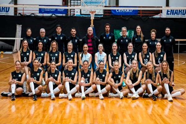 Voley: Las Panteras juegan ante Bulgaria en el Malviccino