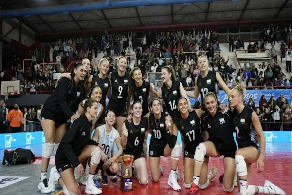 Vóley: Las Panteras derrotaron a Bulgaria en Santa Fe