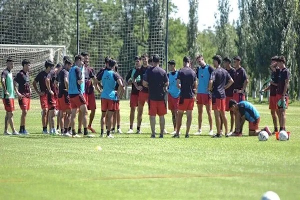 Colón recupera jugadores para buscar seguir prendido arriba