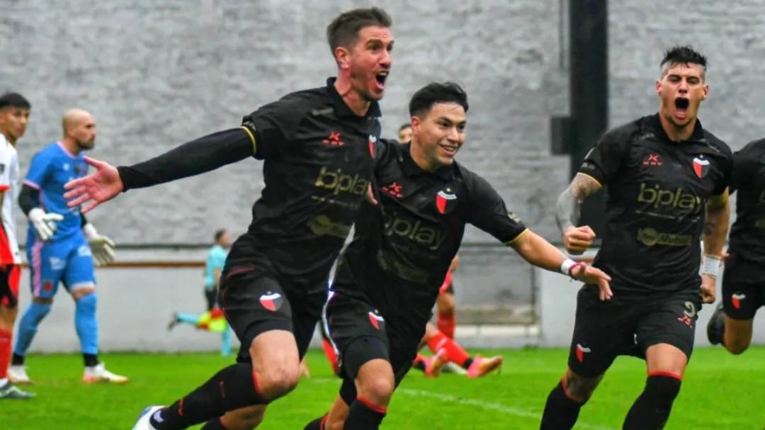 Colón jugó mejor, goleó a Defensores de Belgrano y cortó una racha de cuatro empates