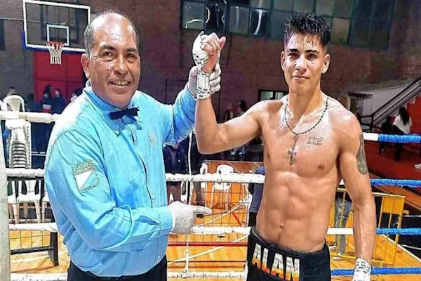 El Roque Otrino de Colón vivió una gran velada de boxeo