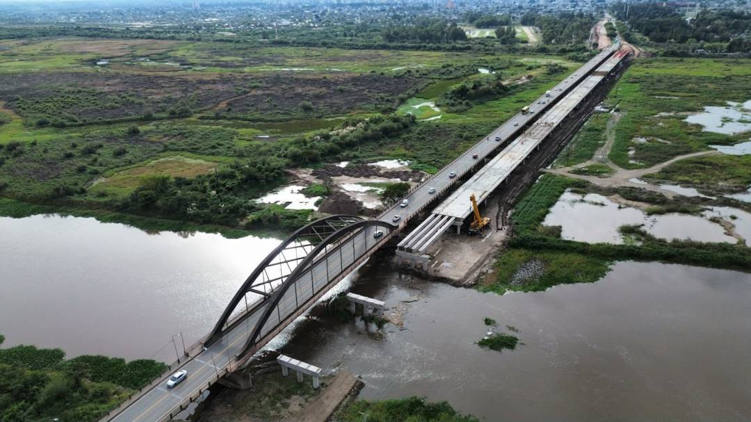 El nuevo Puente Carretero es la obra vial en construcción más extensa de Argentina 