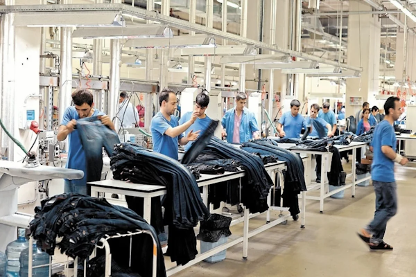 Mercado laboral: crece la precariedad, aumento del empleo informal y el monotributo