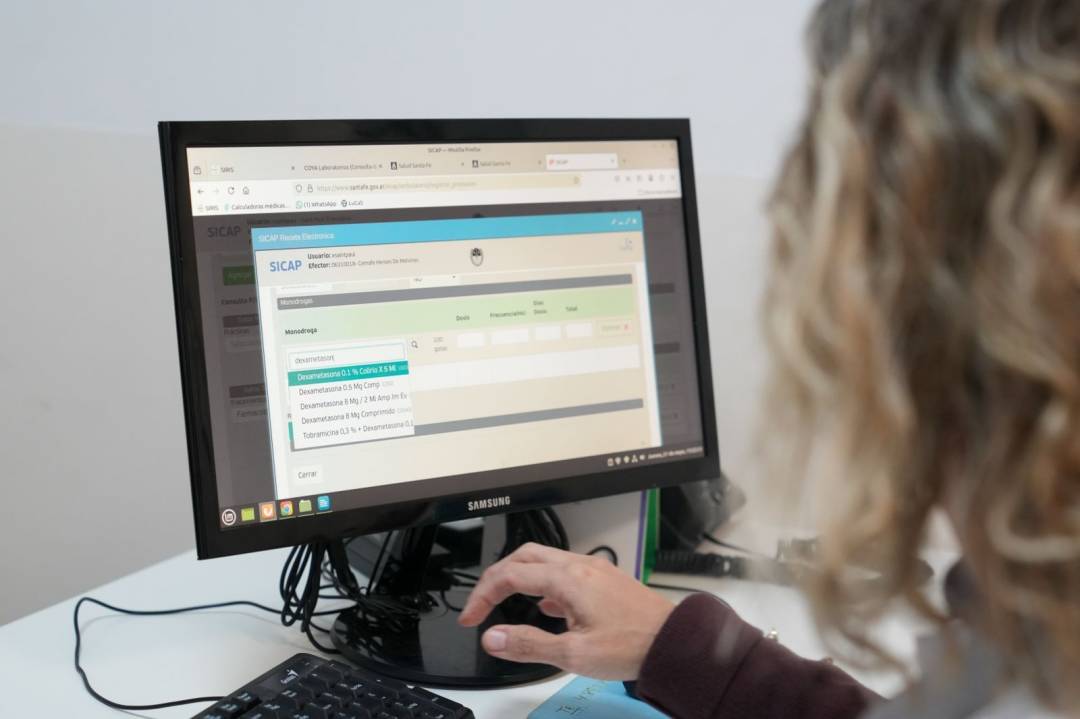Salud pública: el 90 % de los efectores públicos santafesinos ya utiliza la receta electrónica