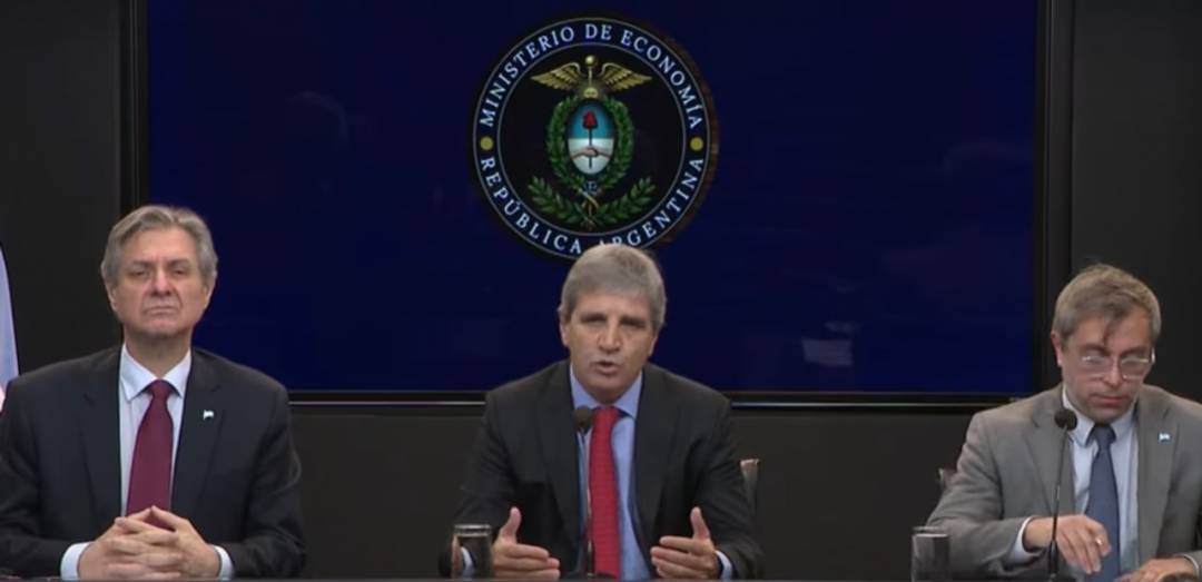 Caputo anunció el programa financiero de 2027: 