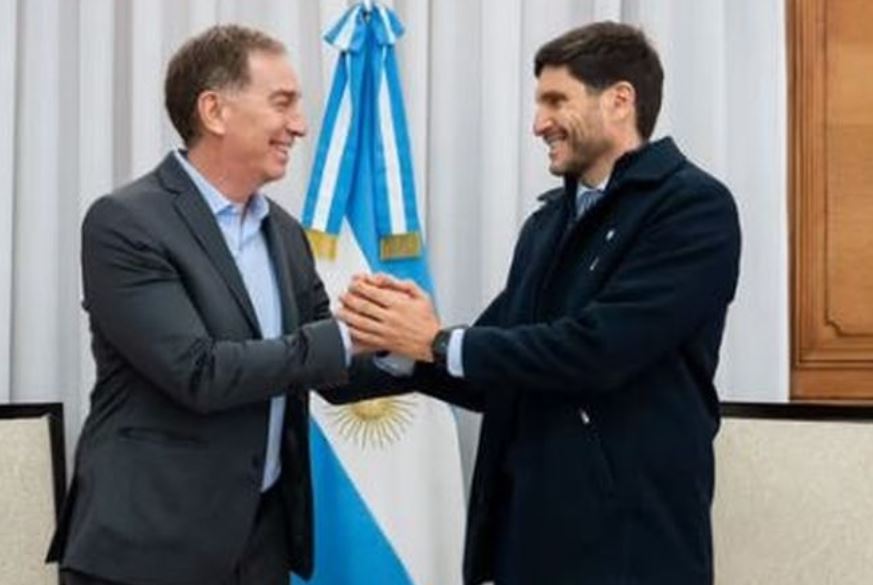 Pullaro fue recibido por Santilli: las claves del encuentro