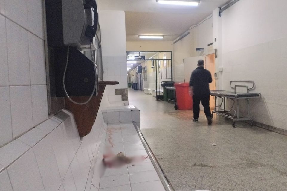Ingresó baleado al Cullen, atacó al personal y se quiso ir solo
