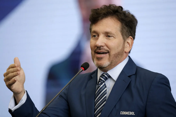 Domínguez volvió a impulsar un Mundial 2030 con 64 selecciones