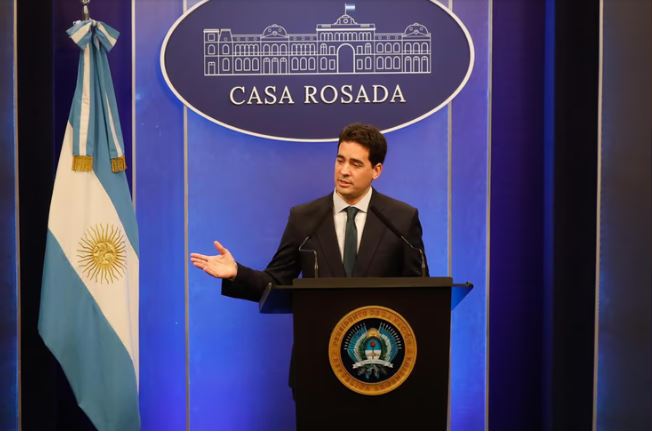 El Gobierno confía en que desde ahora habrá recuperación salarial