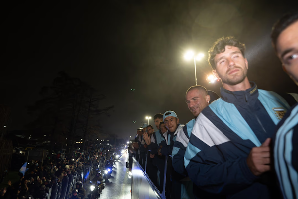 “Chiqui” Tapia confirmó que habrá homenajes a la Selección argentina