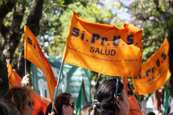 Paritarias en Santa Fe: Amra aceptó, pero Siprus rechazó y decretó paro