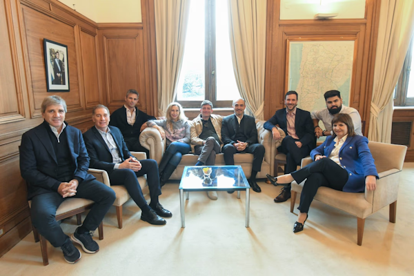El Gobierno buscará destrabar en agosto el paquete de leyes económicas