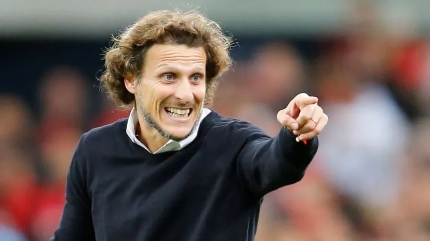 Diego Forlán es el nuevo DT de la Seleción de Uruguay