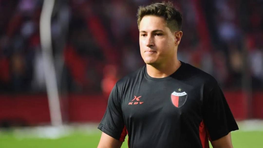 Colón decidió ponerle fin al ciclo de Ezequiel Medrán