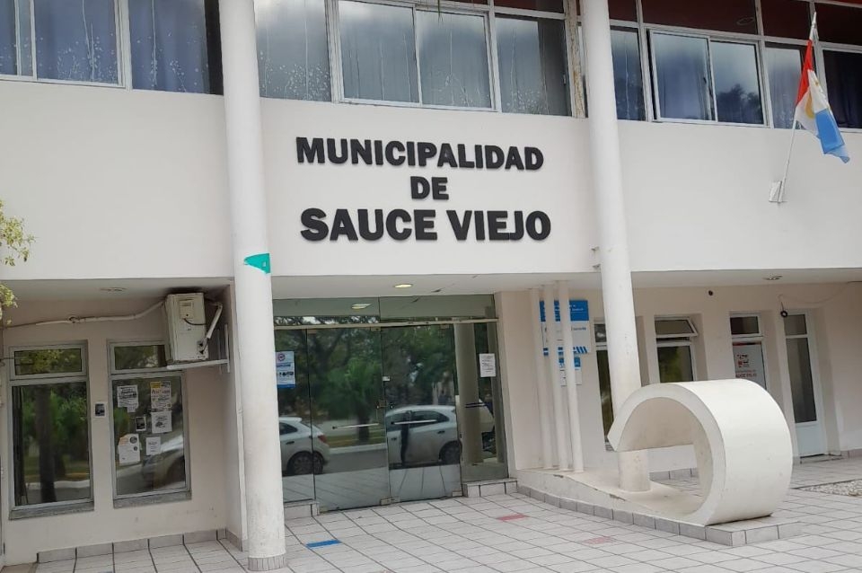 Concejales de Sauce Viejo denuncian que no les pagan el sueldo