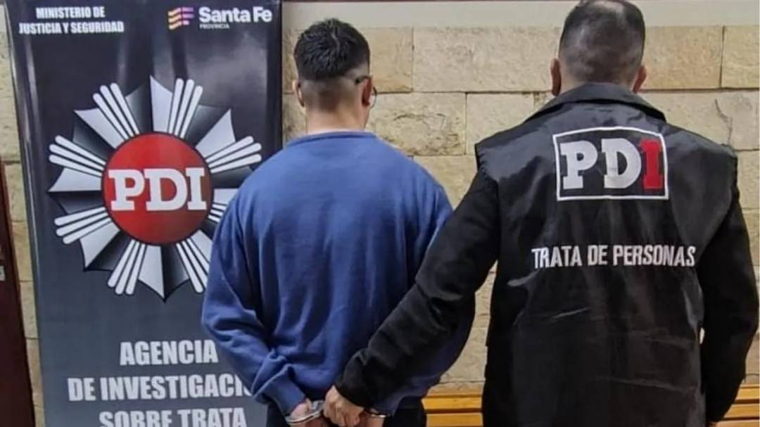 Salud firmó la baja del médico pediatra imputado por tres casos de abuso 