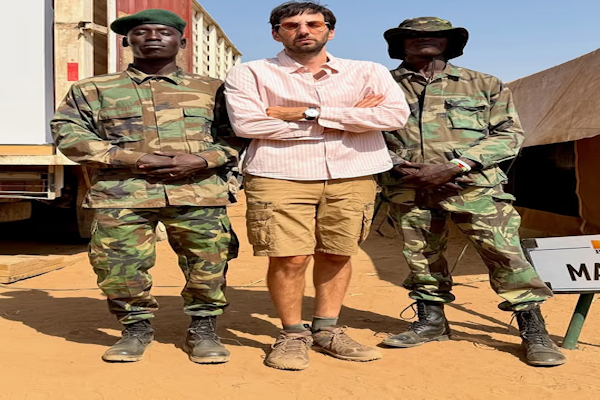 Santiago Korovsky filmó su próximo proyecto en África