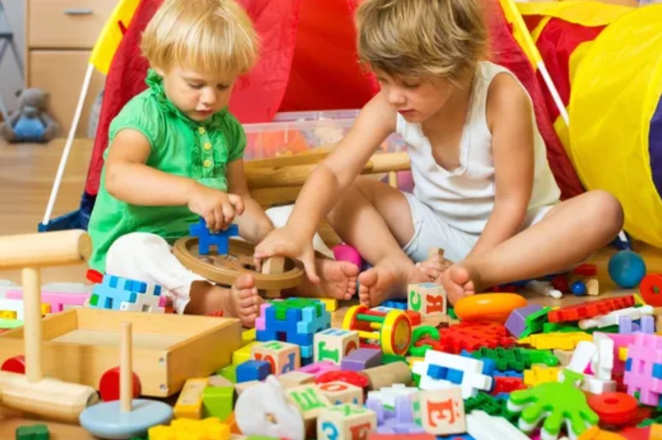 ¿Qué juguetes conviene regalar según la edad?