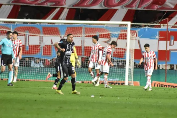 Unión perdió ante Central Córdoba en su estadio