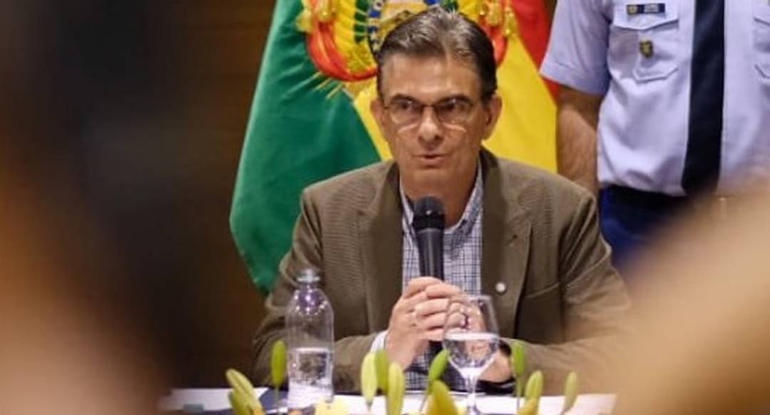 Presidente de Bolivia admitió que la crisis del combustible es peor de lo esperado