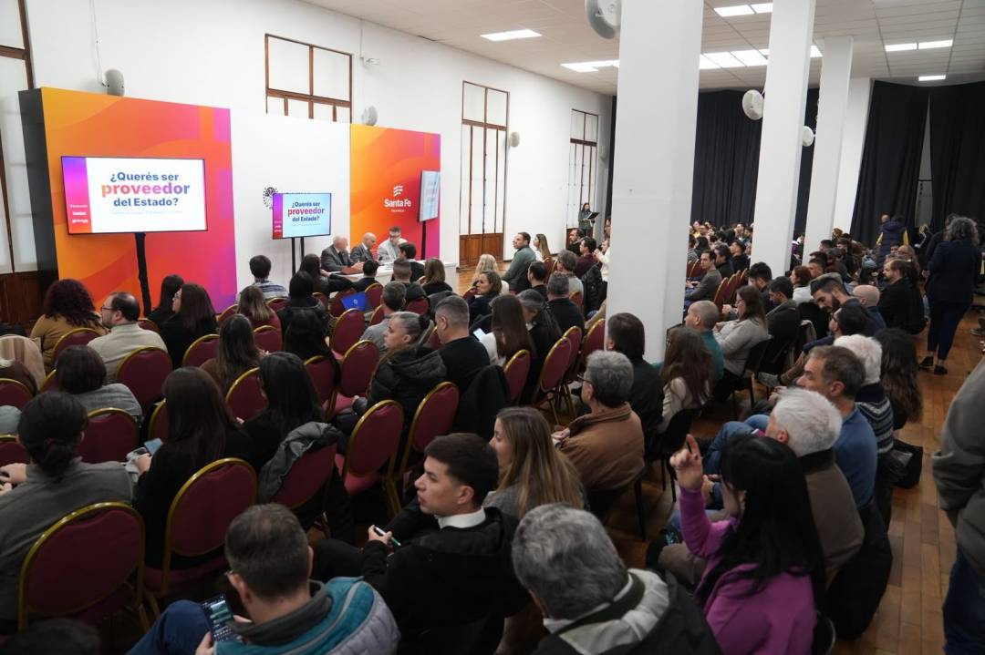 Capacitan a empresas en herramientas digitales 