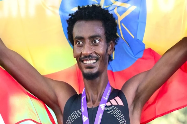 Yomif Kejelcha hizo historia en Buenos Aires: batió el récord mundial