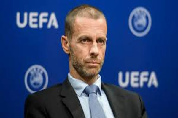 El presidente de la UEFA volvió a apuntar contra Infantino  antes de elecciones FIFA