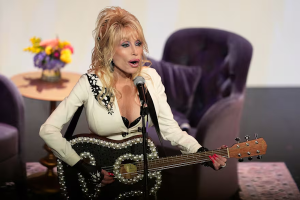 De qué falleció Dolly Parton