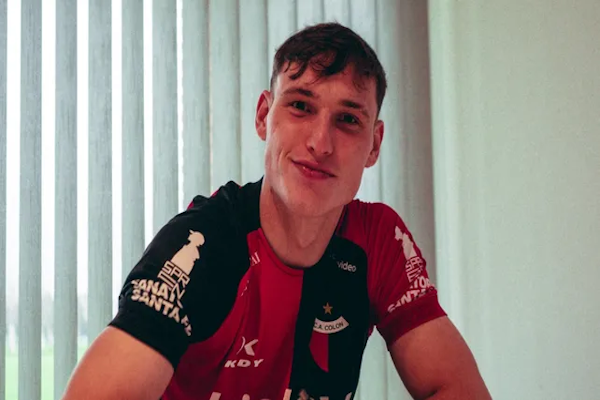 Colón le extendió el contrato a Lucas Cuffia