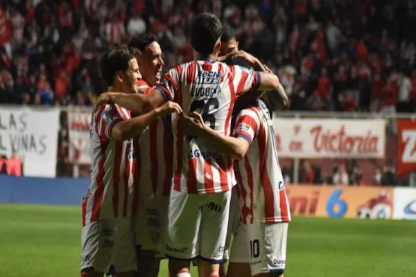 Unión quedó sexto y sigue en la lucha tras la séptima fecha del Clausura