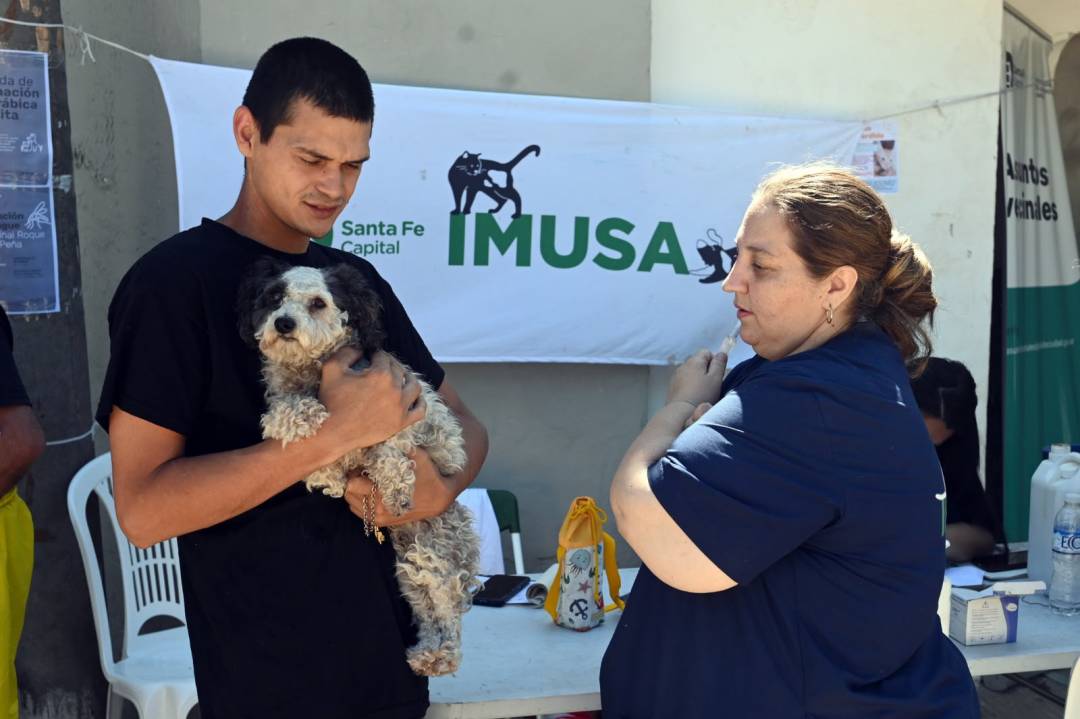 Comenzó una campaña de sanidad animal en el Distrito La Costa