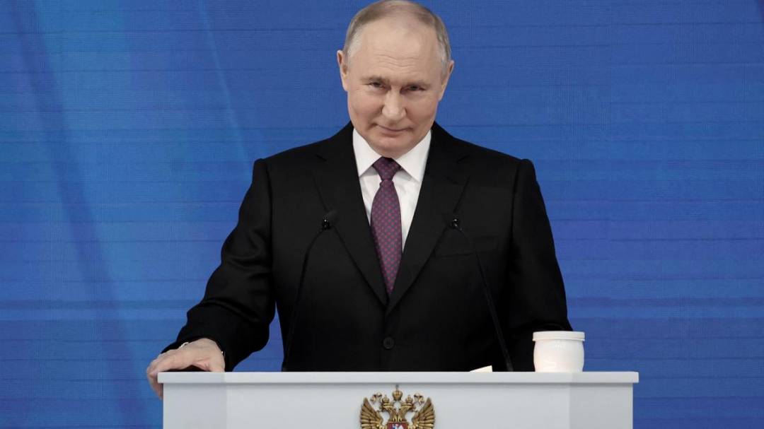 Putin ordenó suspender tres días los ataques sobre Kiev por visita de enviados estadounidenses