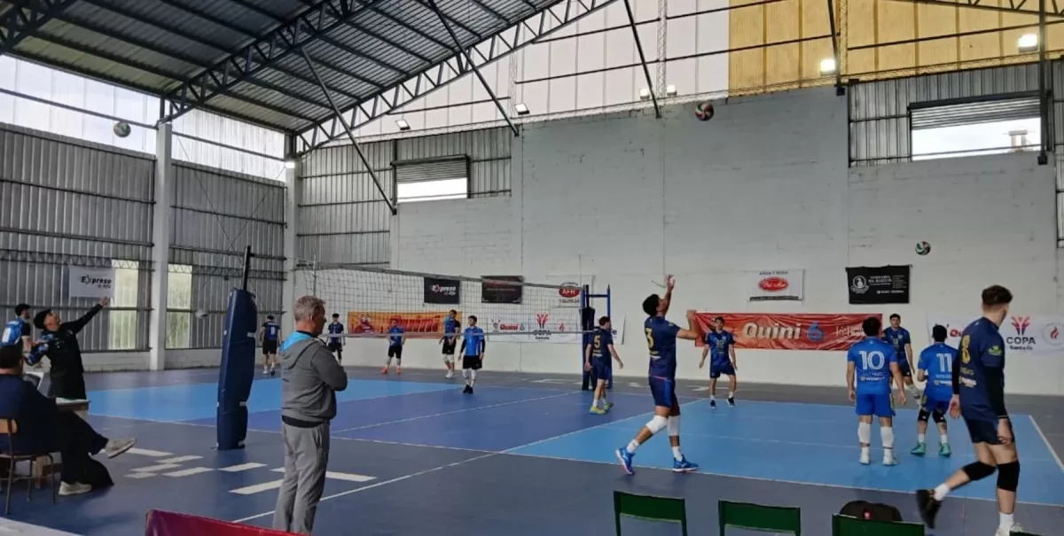 Villa Dora ganó sus dos partidos y sigue de cerca al líder en la Copa Santa Fe de vóley - UNO Santa Fe