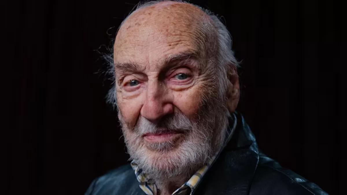 El intérprete, que murió a los 96 años en Madrid, descansará en la ciudad donde comenzó su trayectoria artística (EFE/ Daniel González)