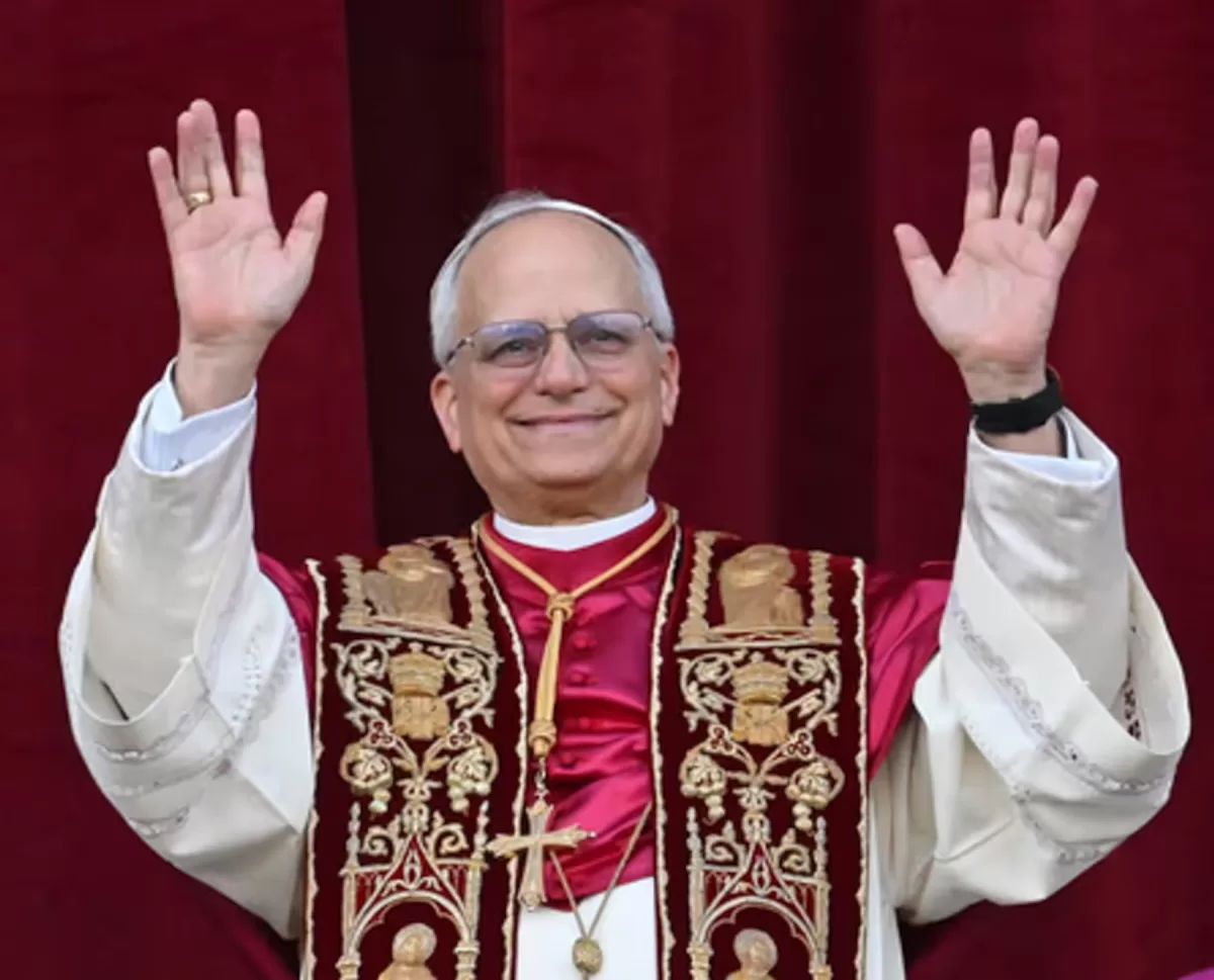 León XIV recibió el alta en el Gemelli de Roma y volverá al Vaticano. Foto: Agencia NA (Xinhua/Alberto Lingria)