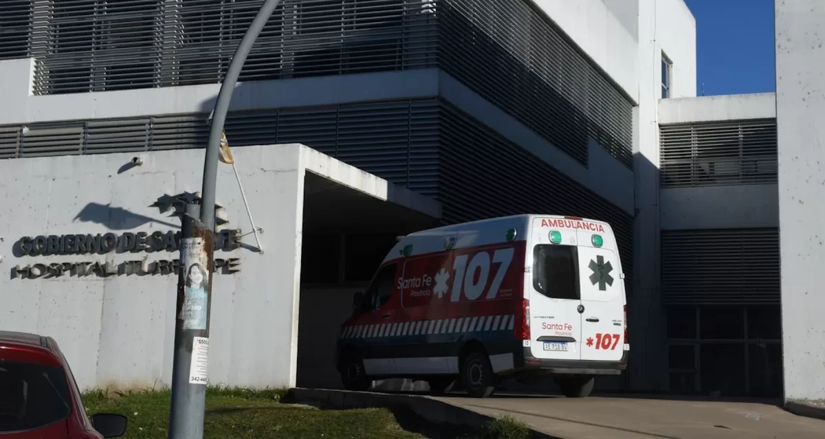 Los médicos trataron de salvar la vida del motociclista, pero sus lesiones eran demasiado graves. Foto: EL LITORAL