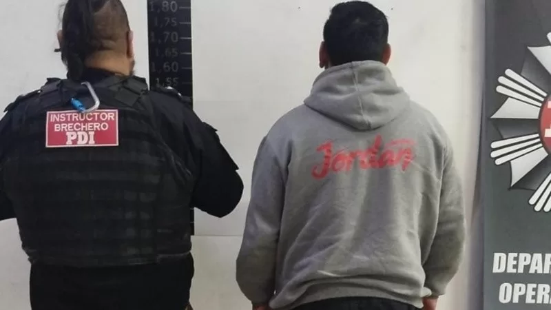 Se entregó un hombre que era buscado por el robo al vendedor ambulante el día del clásico