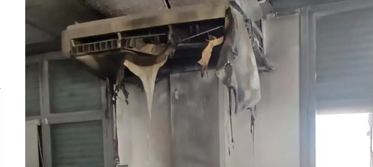 Susto en la peatonal por un incendio en un edificio administrativo